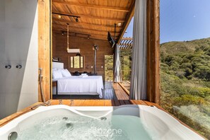 Outdoor spa tub - Cabana de Luxo na Serra Catarinense Vst018 (Anitapolis)
