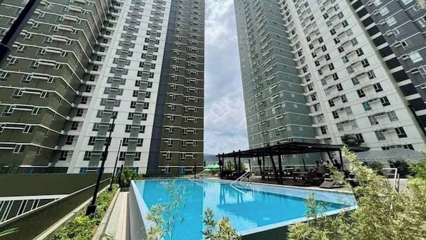 Apartment, 1 Bedroom, City View | Pool | Outdoor pool