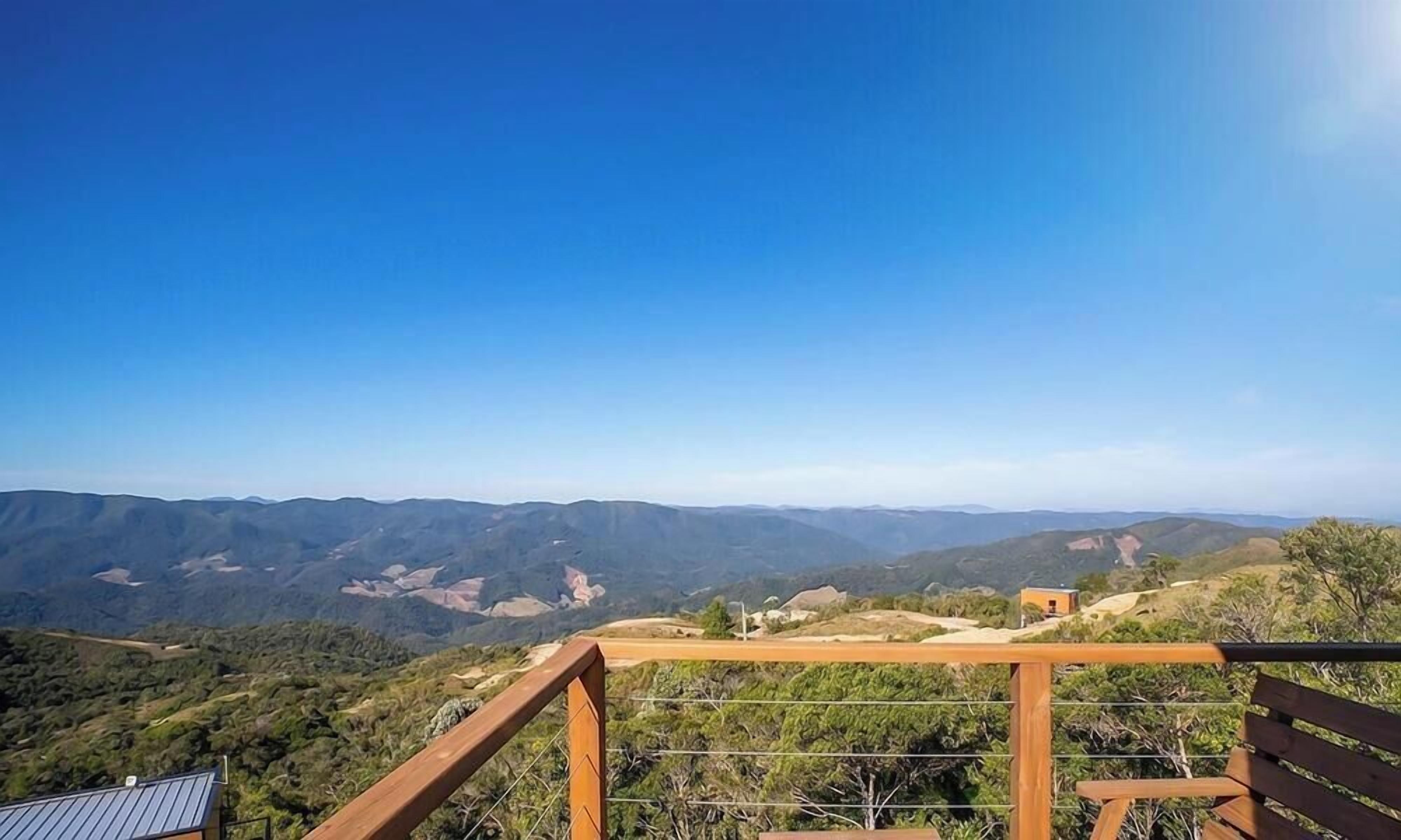 Chalet | Property grounds
