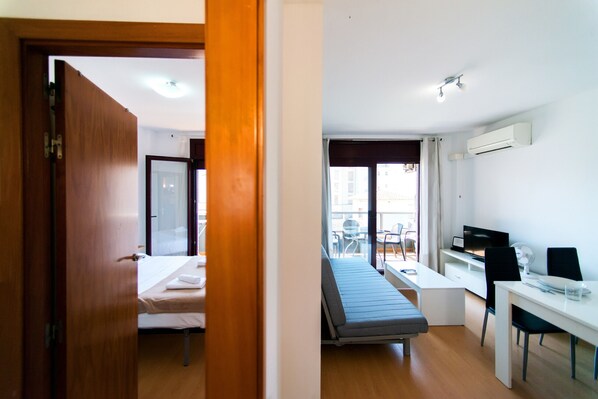 2 bedrooms, Internet