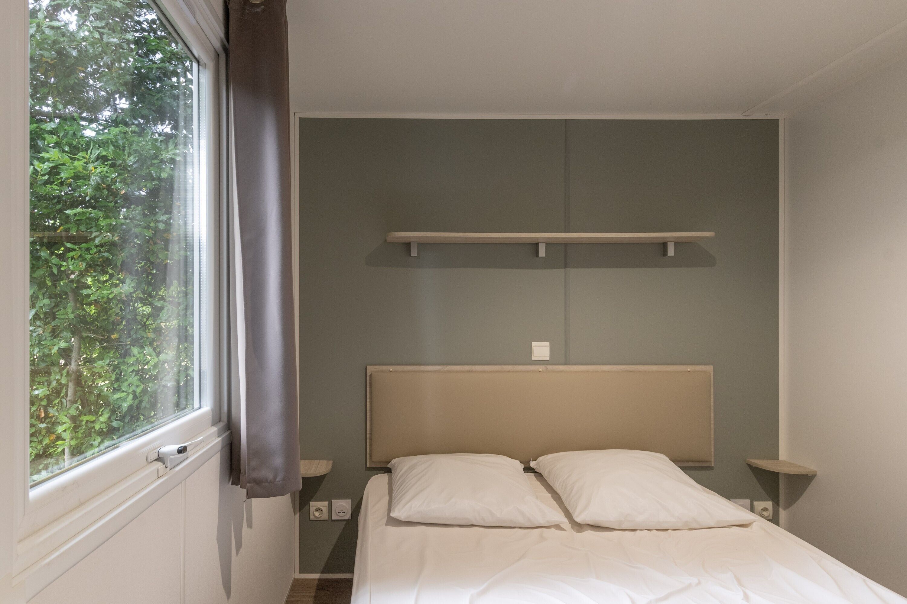 Mobile Home 'Mobil-home E - 1-6 Pers' With Shared Pool, Private Terrace And Shared Garden - Ardèche