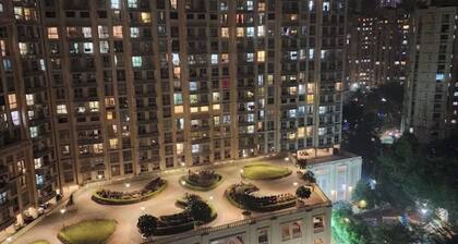 Serviced Apt@hiranandani gardens