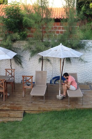 Phòng 3, ban công, quang cảnh vườn