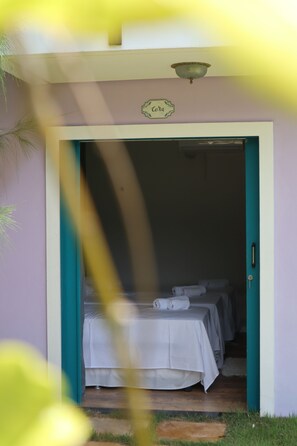 Standard Triple Room, Garden View - Pousada Amoreira  (Cajueiro da Praia)