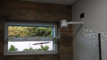 Standard Triple Room, Garden View