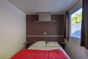 3 bedrooms