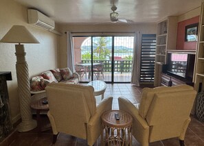 リビング エリア