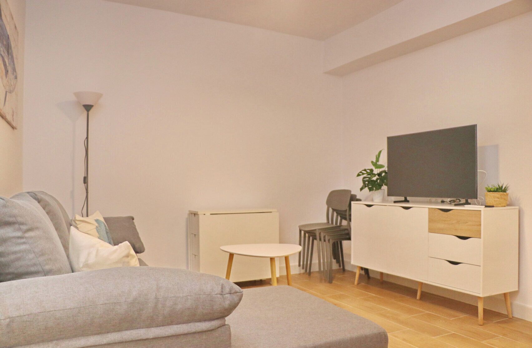 Fernseher