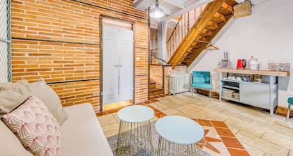 Chambre d'hÎtes 'L'orée De Lansot - Chambre Atelier' avec terrasse partagée, jardin partagé et Wi-Fi