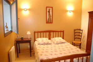 3 bedrooms, iron/ironing board, WiFi, bed sheets - Holiday Home with Pool, Mountain View, Wi-Fi and Air Conditioning (Callas)