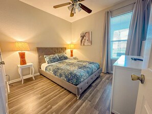 6 chambres, fer et planche à repasser, accès Internet, draps fournis