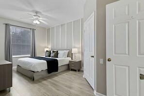 3 chambres, fer et planche à repasser, draps fournis