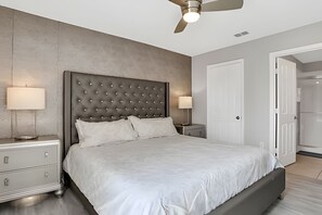 6 bedrooms, iron/ironing board, Internet, bed sheets