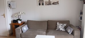 TV, lettore DVD, impianto stereo