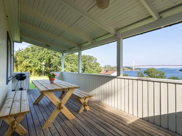 House | Exterior - 6 Person Holiday Park Home in Myggenas (Lilla Brattön)