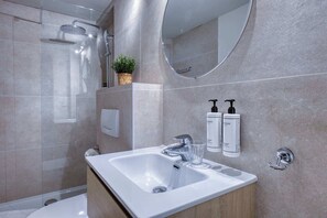 Hair dryer, towels