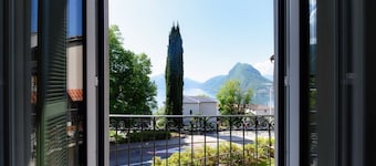 One-Bedroom Apartment with Lake View in Ruvigliana (Dream Lake 2)