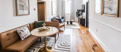 Zona de menjador de l'habitació