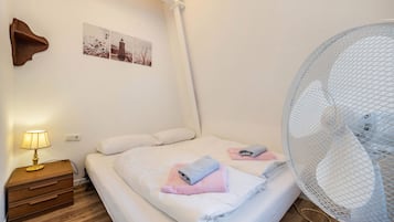 1 sovrum, wi-fi och sÀngklÀder