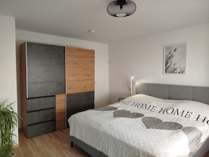 1 Schlafzimmer, Bügeleisen/Bügelbrett, kostenloses WLAN, Bettwäsche