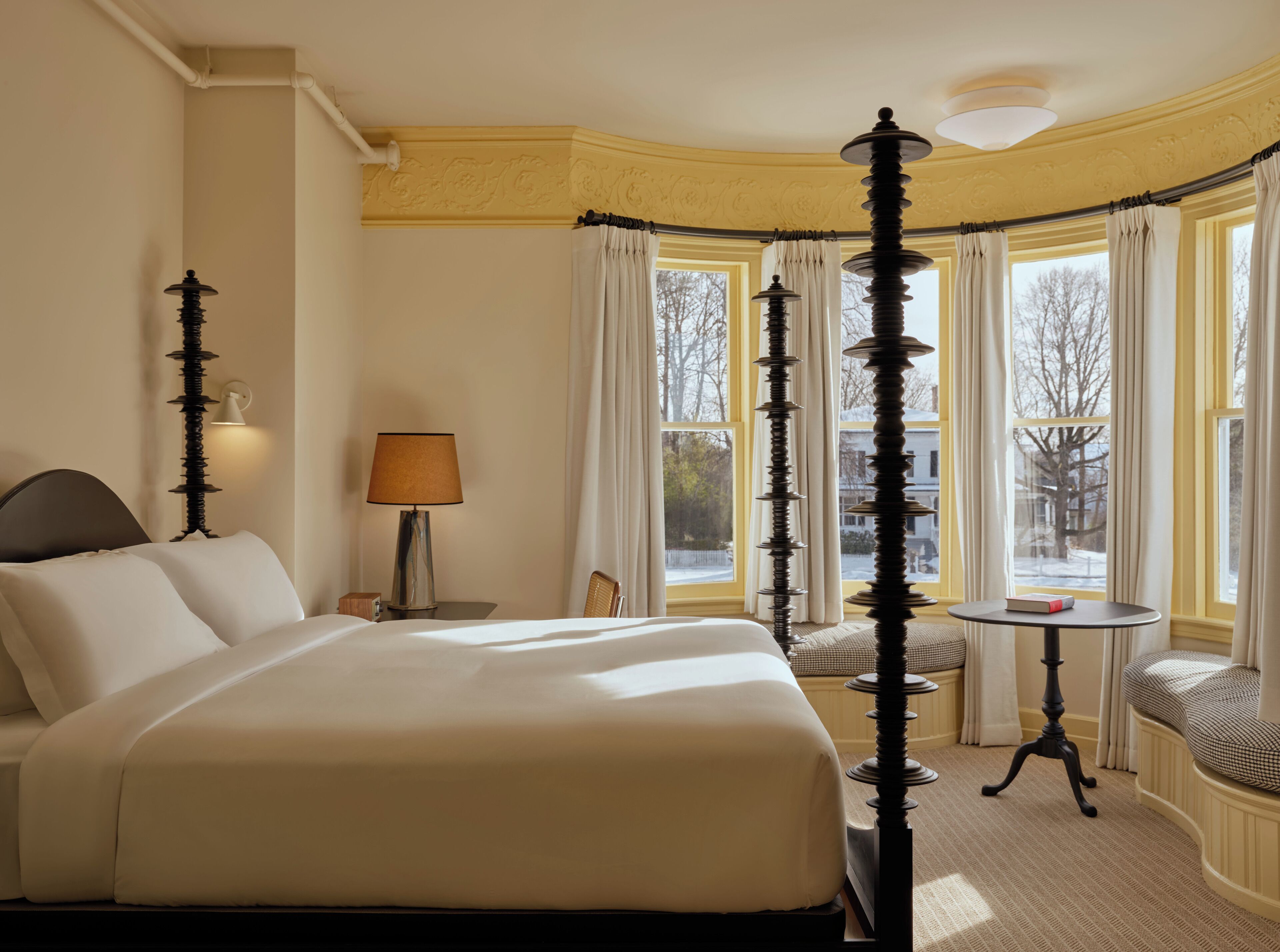 Belden House Grand Room | Safe på rommet, strykejern/-brett, wi-fi (inkludert) og sengetøy