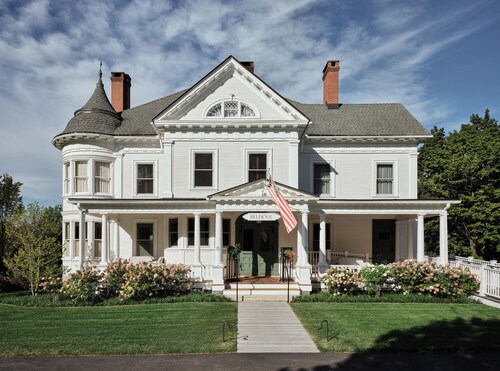 Belden House & Mews