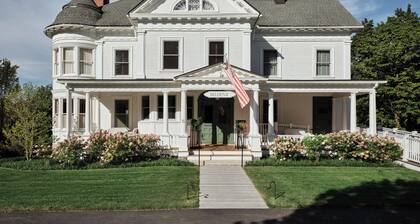 Belden House & Mews