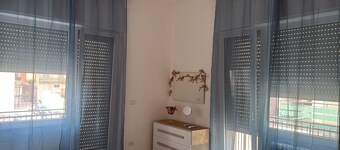 Chic 2-bedroom apartment with WiFi, AC in charming Brindisi