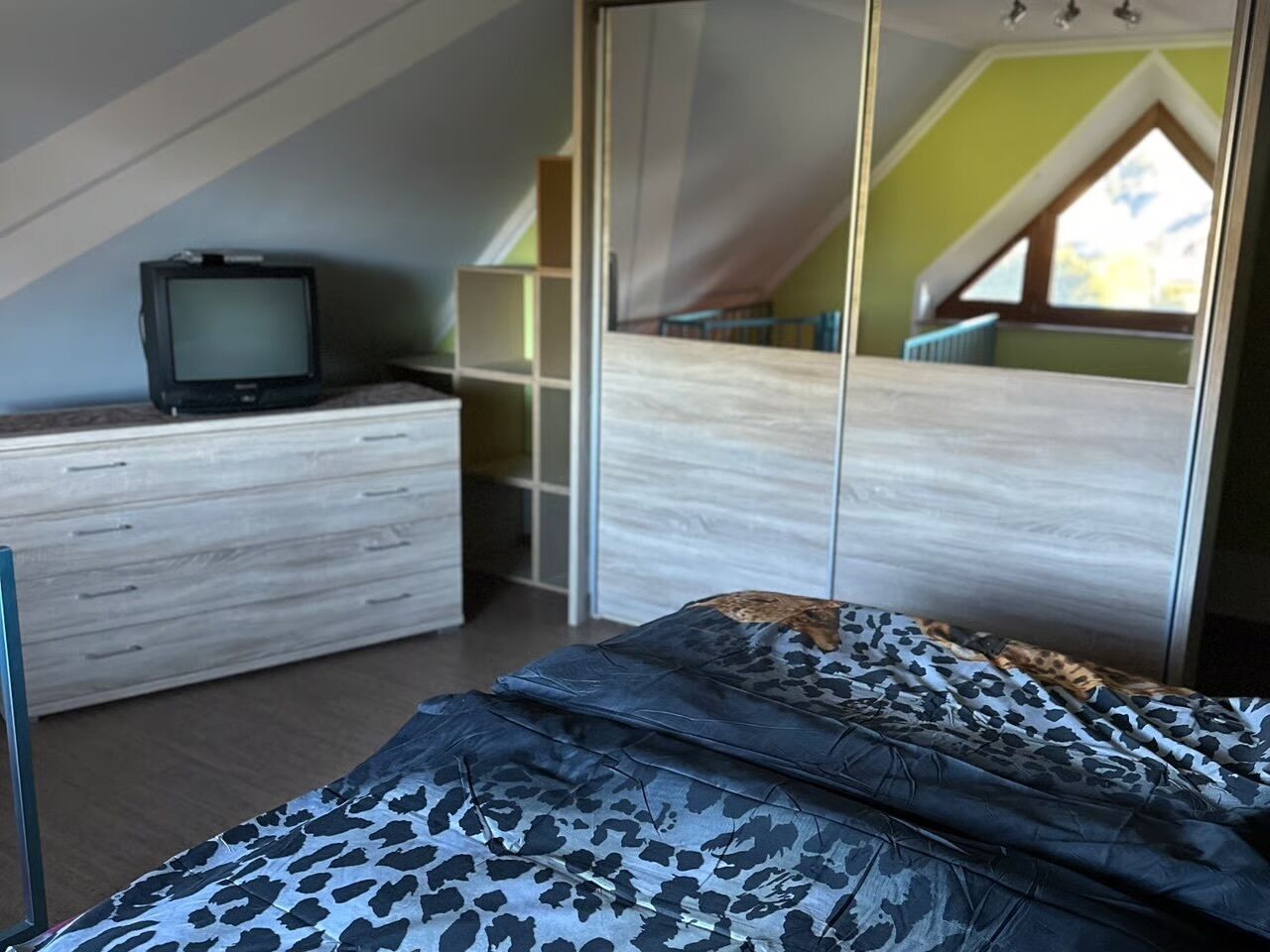 1 habitación, cuna de viaje, wifi y ropa de cama 