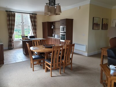 Loch Lomond Apartments at Cameron Lodges