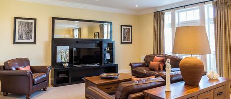 Leilighet – superior, utsikt mot golfbane | Oppholdsområde