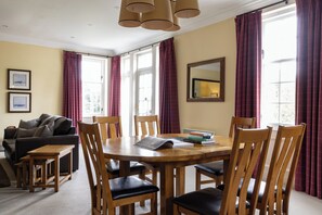 Appartement Standard | Salle à manger