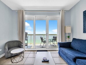 콘도, 침대(여러 개) (Seychelles 2005) | 거실 공간