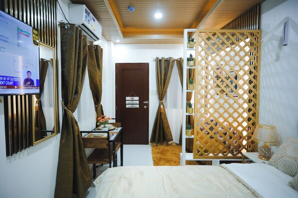 1 bedroom, free WiFi, bed sheets