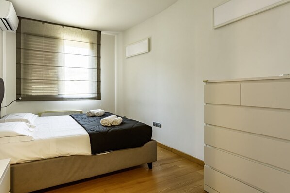3 Schlafzimmer, Bügeleisen/Bügelbrett, Reisekinderbett