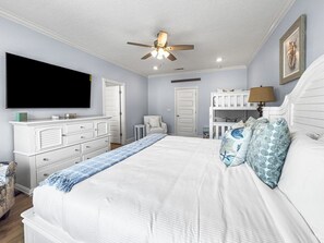 5 bedrooms, free WiFi, bed sheets