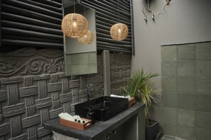 Luxury-Villa | Badezimmer