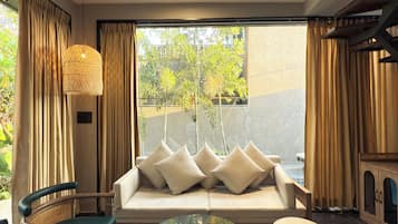 Luxury Villa, Private Pool, Garden View | Living area