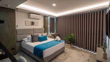 1 sovrum, strykjärn/strykbräda och sängkläder