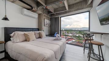 1 Schlafzimmer, Bügeleisen/Bügelbrett, Bettwäsche