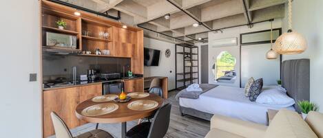 1 makuuhuone, silitysrauta/-lauta, vuodevaatteet