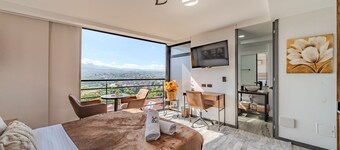 |Ahead| Panoramic Loft with parking and AC
