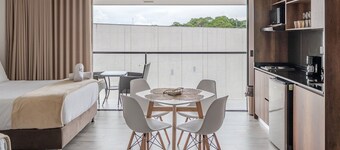 |Ahead| Classic Loft near the airport + Parking