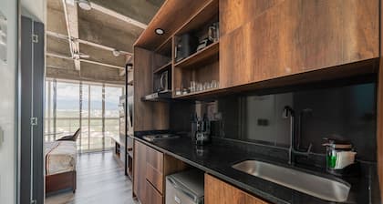 |Ahead| Pleasant Loft with AC and Parking