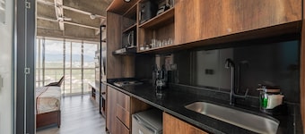 |Ahead| Pleasant Loft with AC and Parking