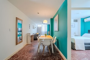 3 chambres, fer et planche à repasser, Wi-Fi