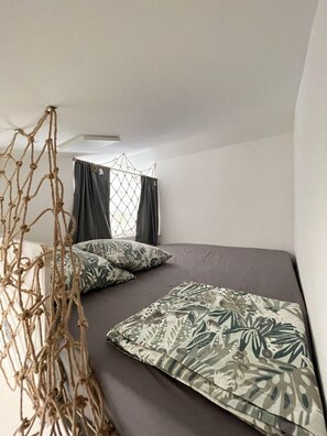 Bügeleisen/Bügelbrett, Bettwäsche