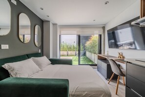 1 Schlafzimmer, Bügeleisen/Bügelbrett, Bettwäsche