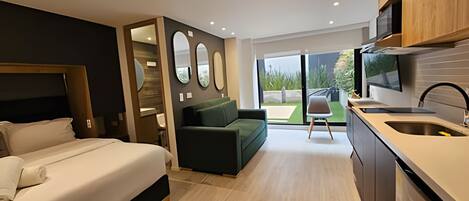 1 bedroom, iron/ironing board, bed sheets