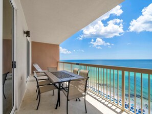 Apartment, Mehrere Betten (Sunrise Beach 1707) | Speisen im Freien